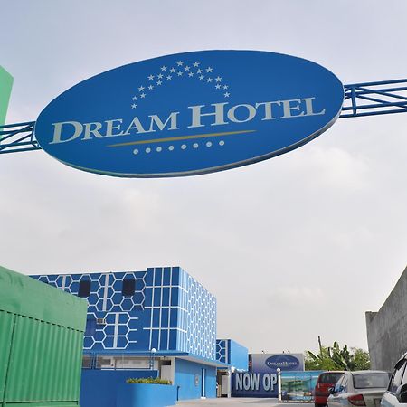 Hotel Dream World Las Piñas Eksteriør bilde
